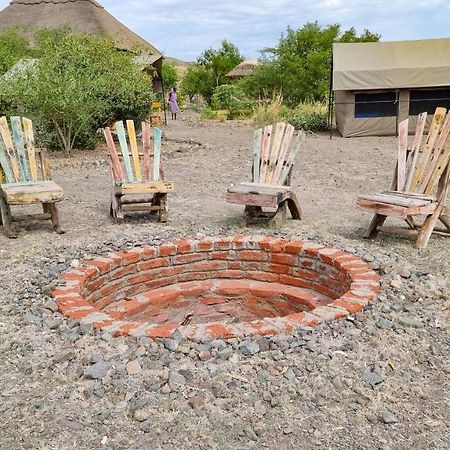 Africa Safari Lake Natron Camping Mtowabaga Eksteriør billede