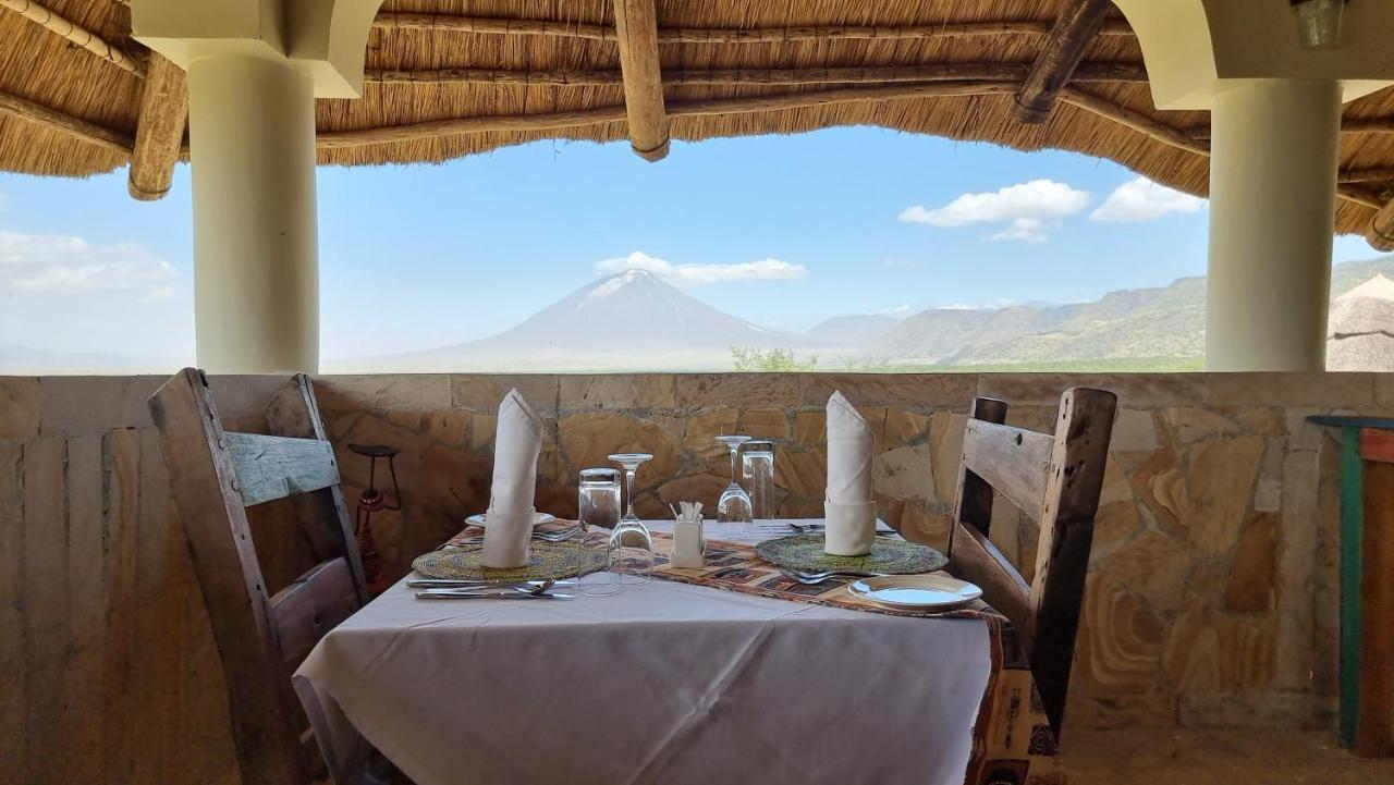Africa Safari Lake Natron Camping Mtowabaga Eksteriør billede